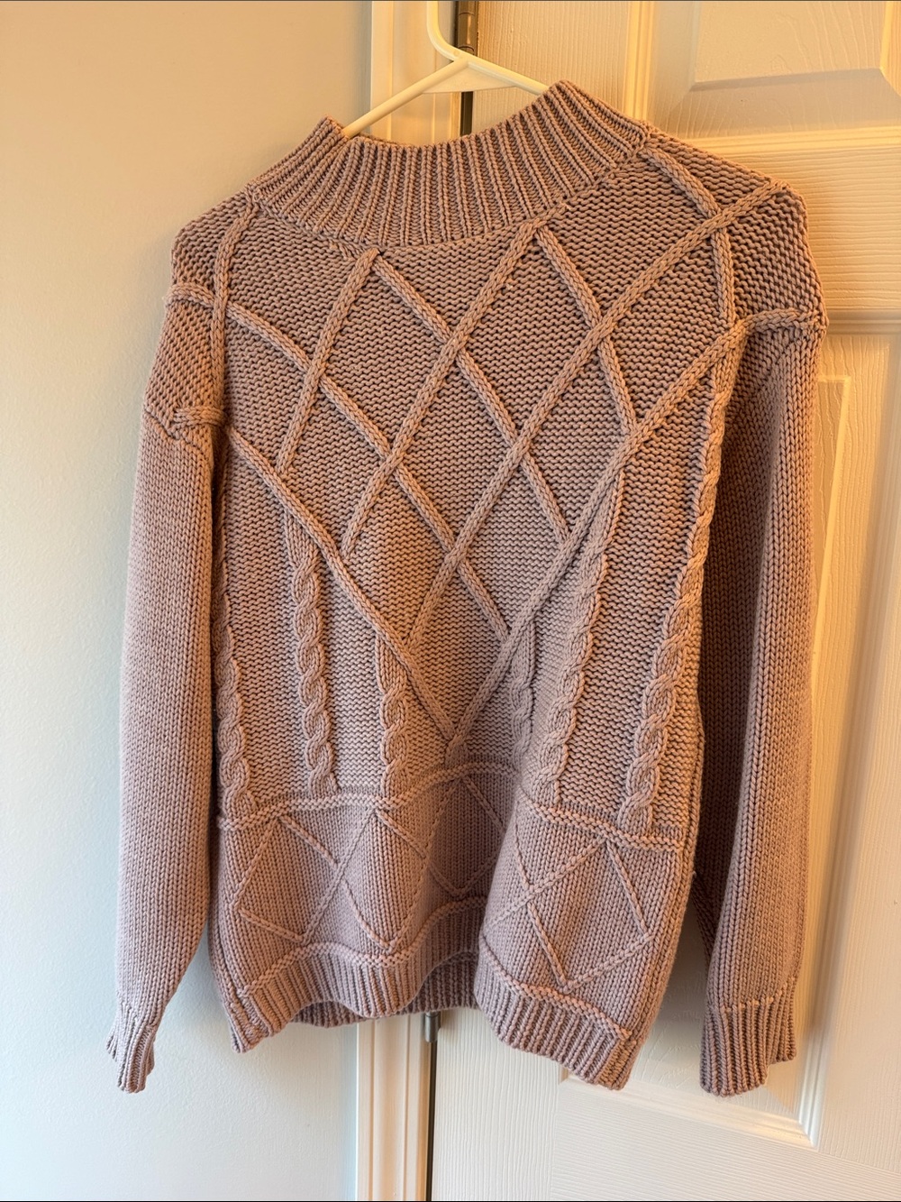 Amour Vert Women’s Cable Knit Mock Neck Sweater - Dusty Mauve